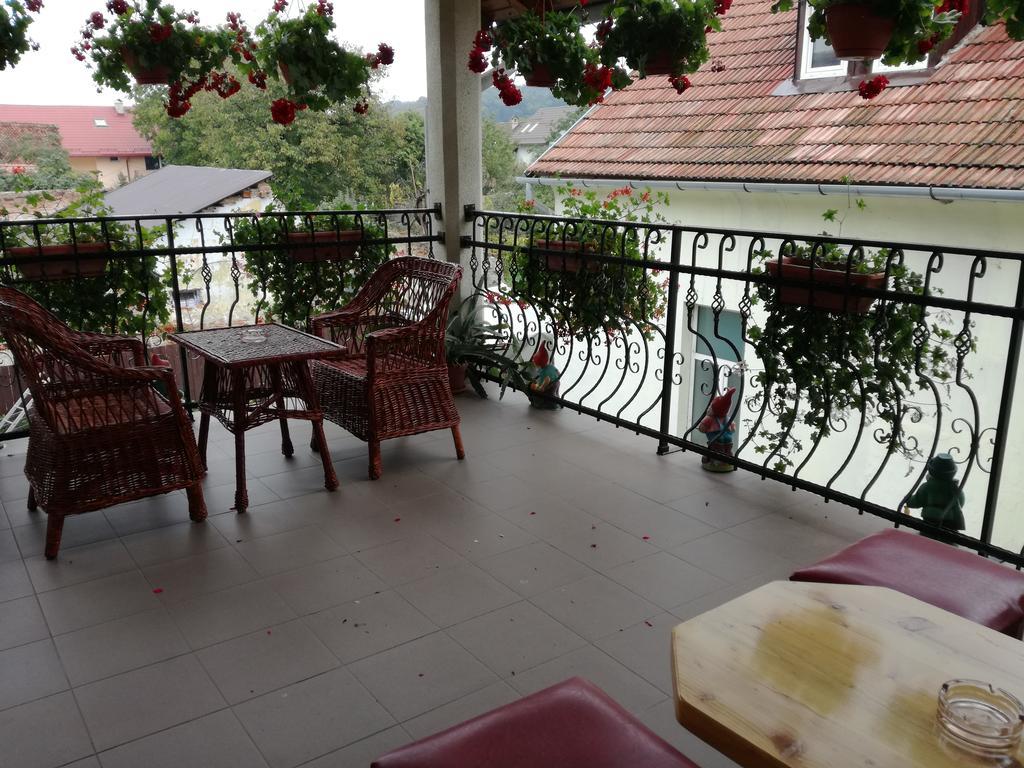 Vila Nely ริชนอฟ ภายนอก รูปภาพ